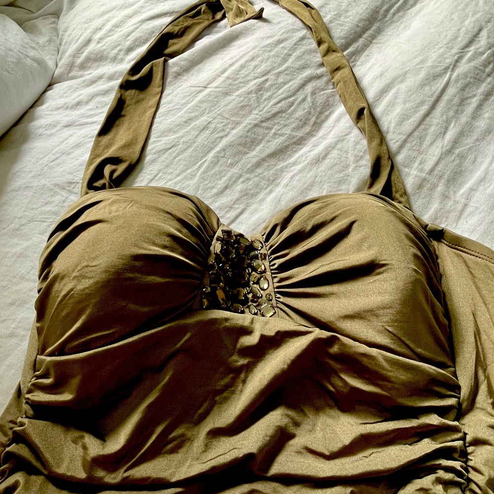 Jantzen bathing suit. One piece. Size 14.